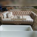 Kursi tamu ikuran klasik